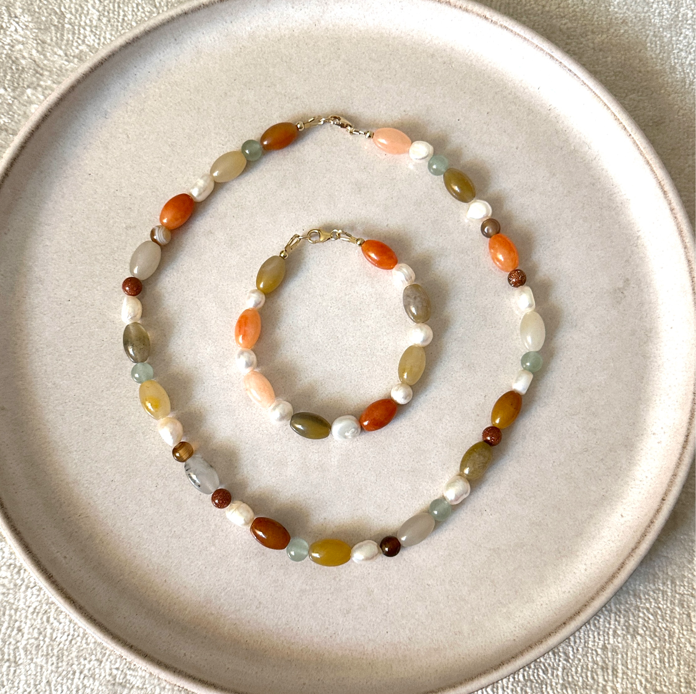 Mixed Jade Halskette