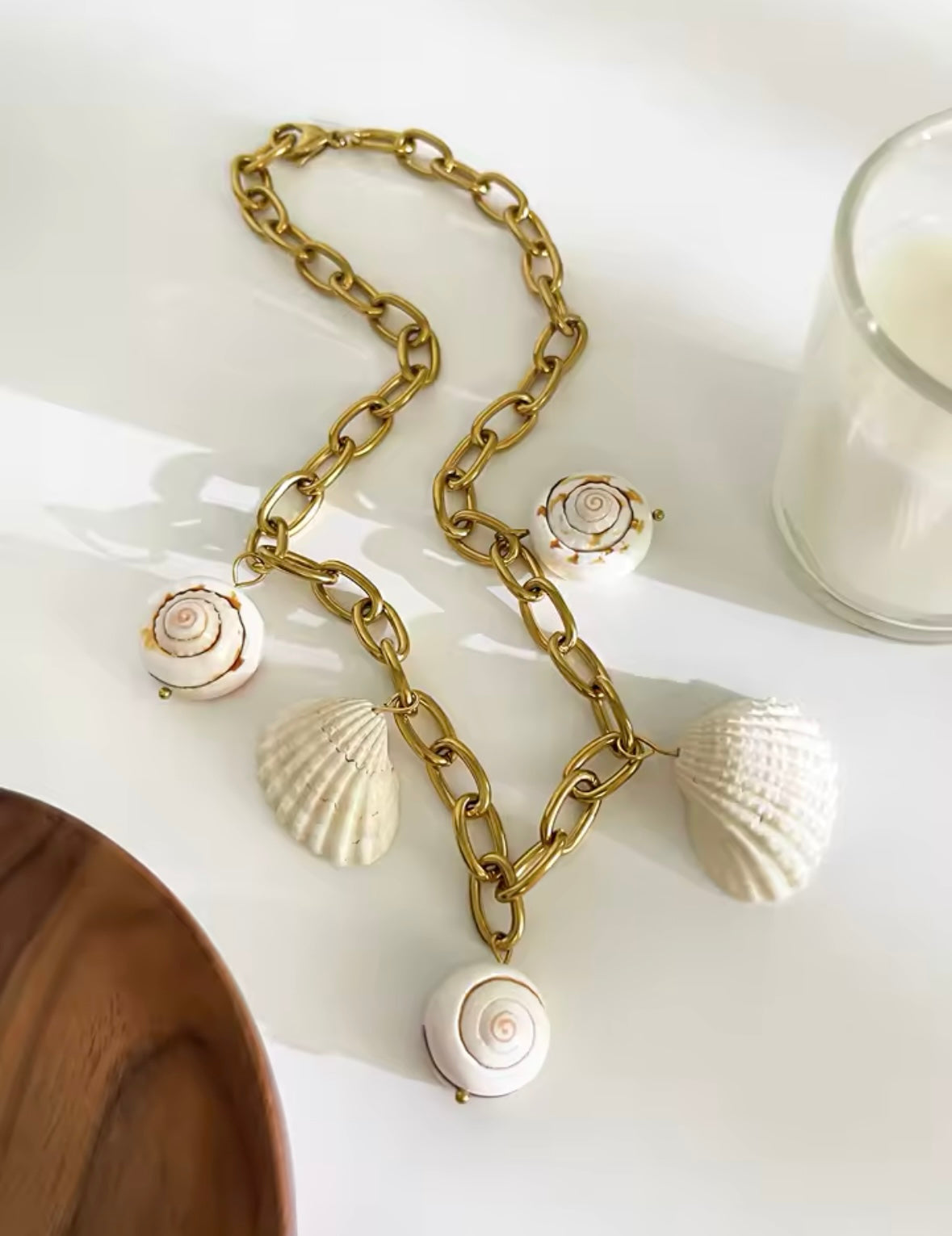 Wave Kiss Necklace