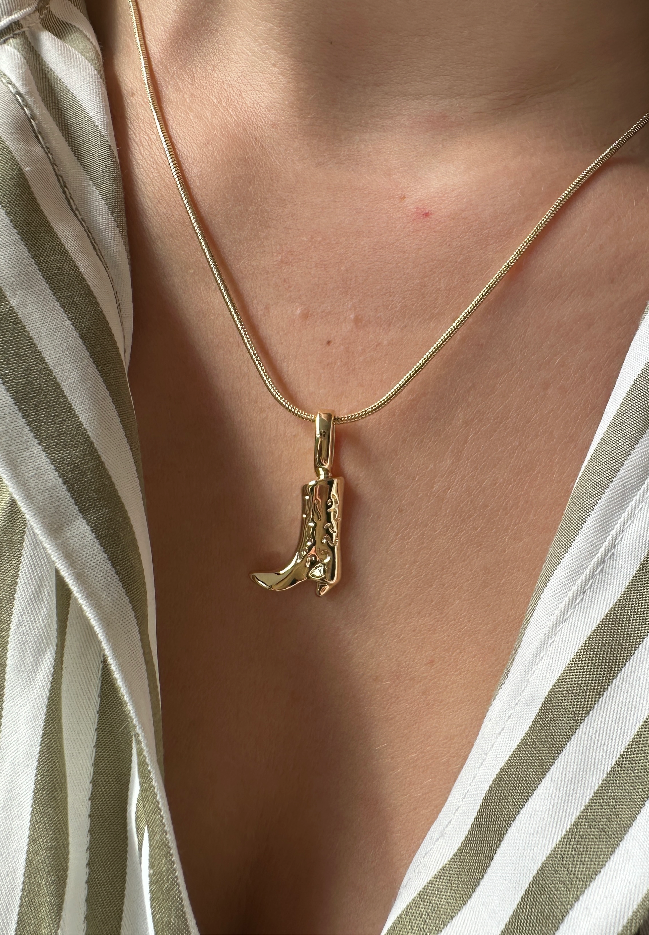 Cowboyboots Necklace