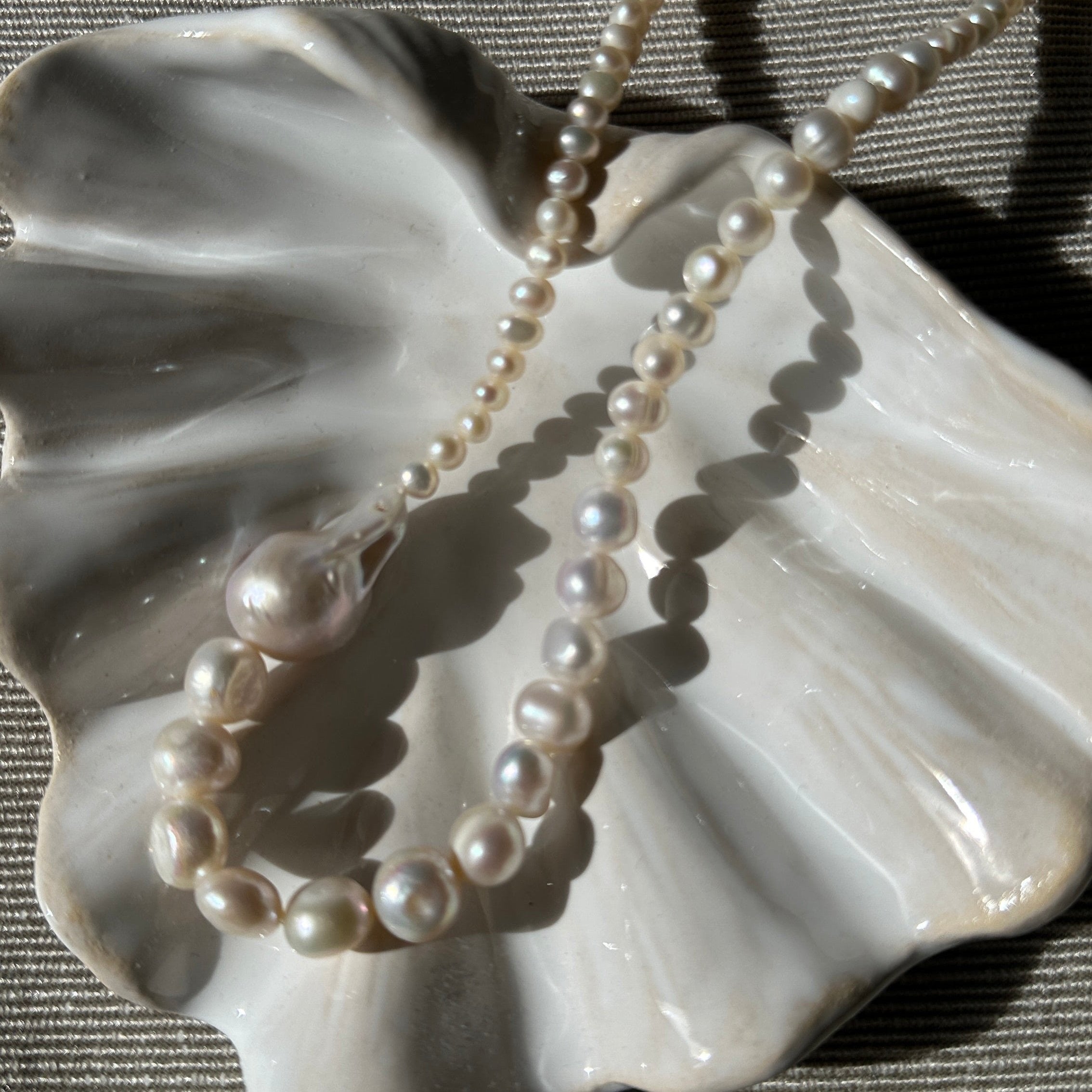 Mixed Pearls Necklace