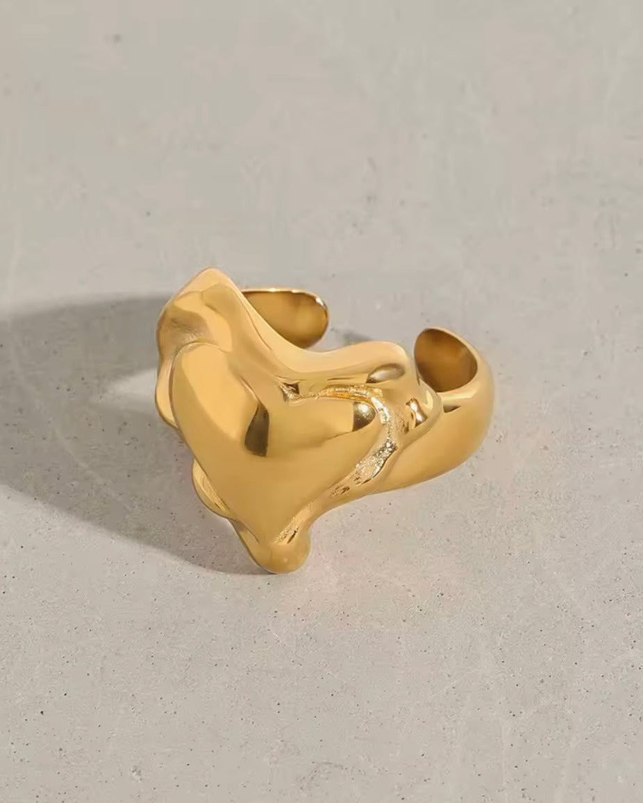 Anello a forma di cuore